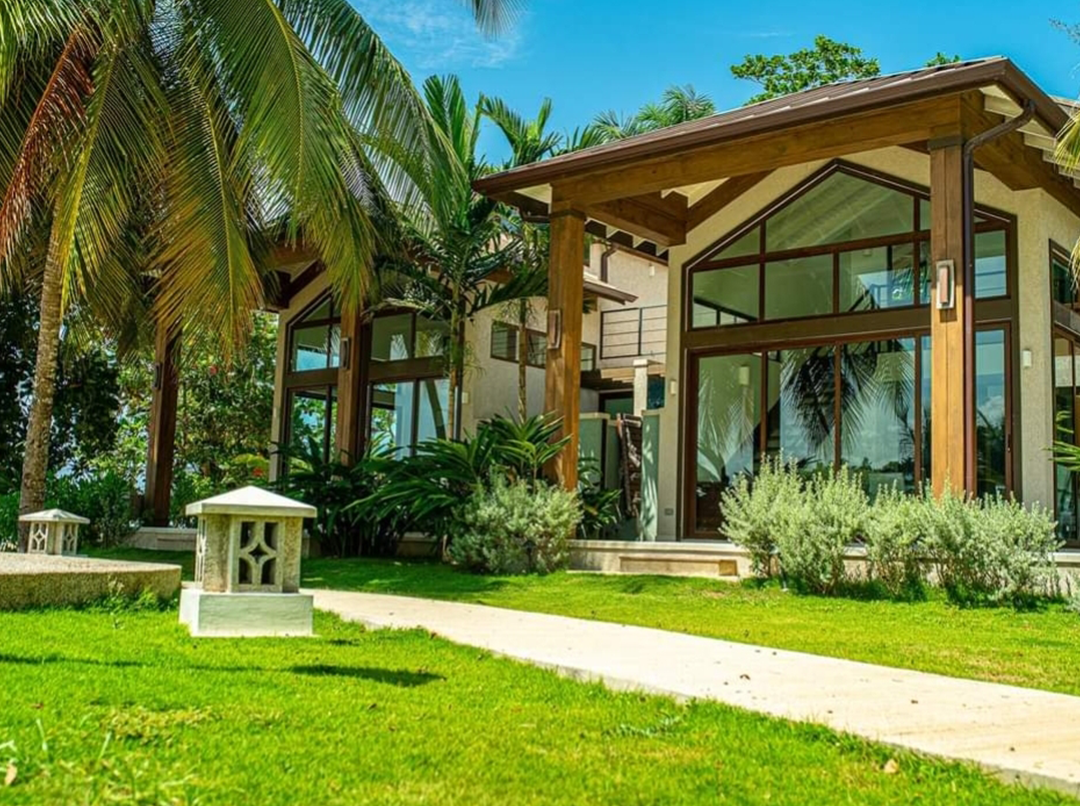 Bessa Resort Villa 2.jpg